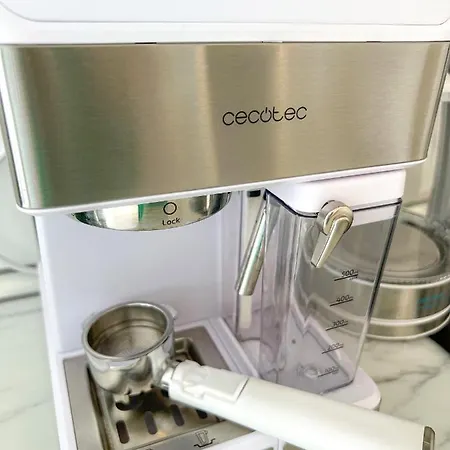 Апартаменти Sunrise Адехе