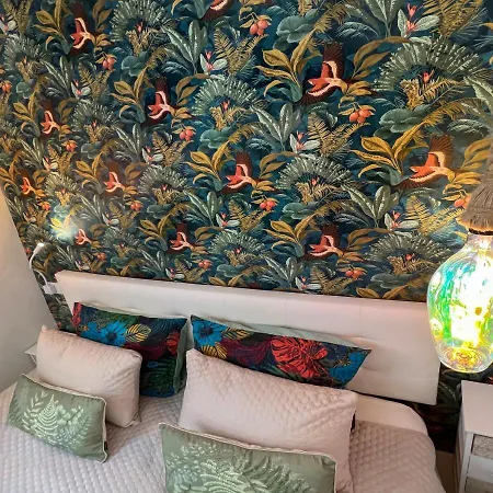 Апартаменти Sunrise